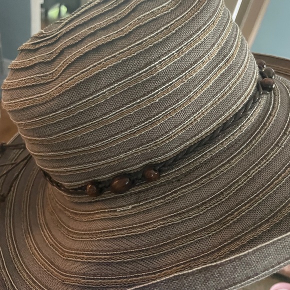 NWOT By SUNDAY AFTERNOON Women’s Hat - Picture 3 of 9